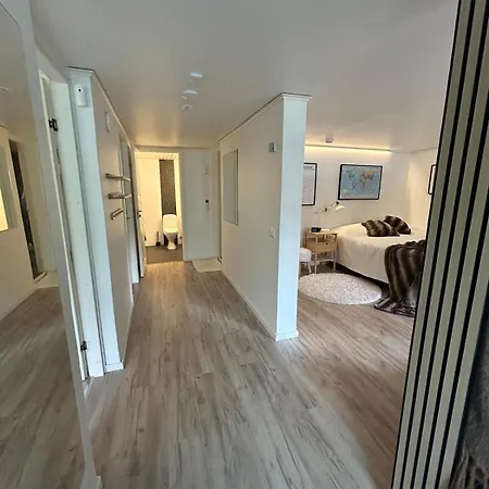 One Floor In A House In With Good Connections