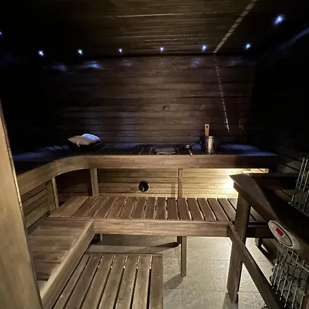 شقة One Floor In A House In With Good Connections Kauniainen