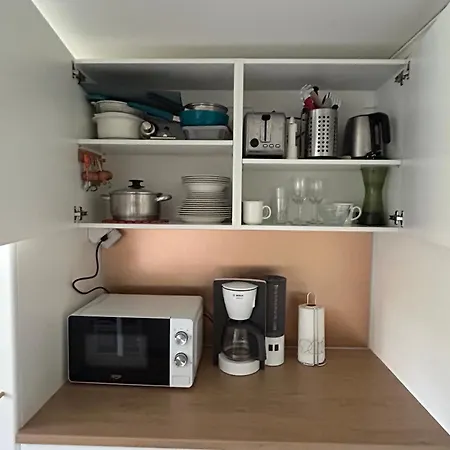 One Floor In A House In With Good Connections شقة Kauniainen